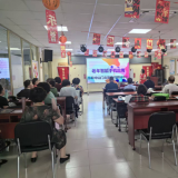 社区里一个寻常六月